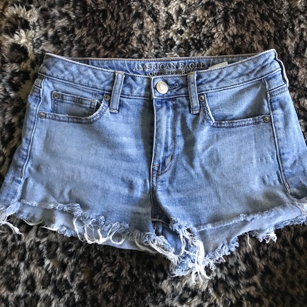 American eagle slouchy shortie jean shorts